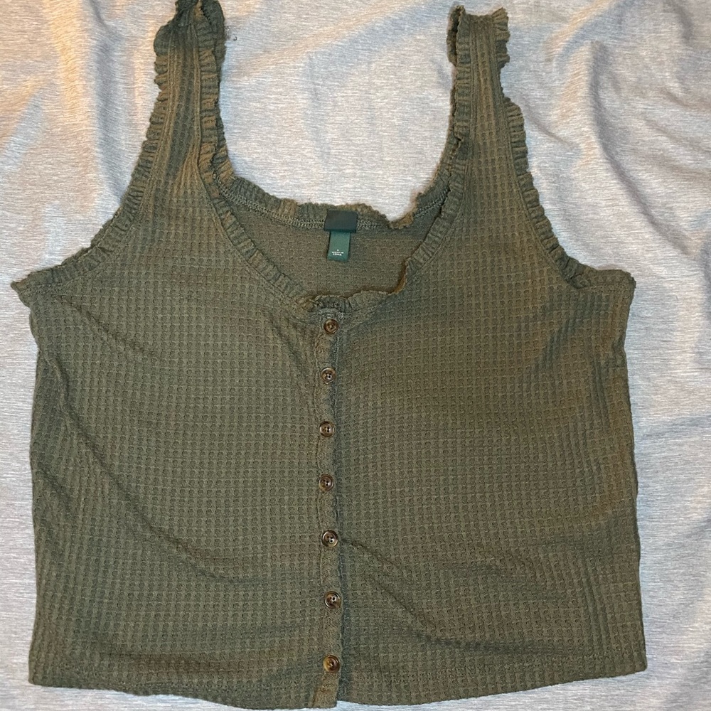 crop top
